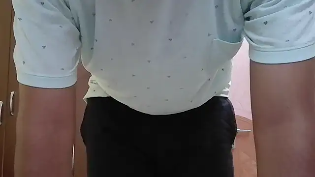 riyamore9623 online show from 11-02-25, 05:54