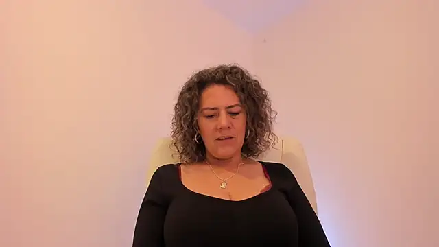 Paty chic online show from 11-28-25, 02:09