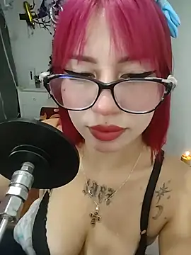 Kitty Melodi online show from 05-21-26, 11:39