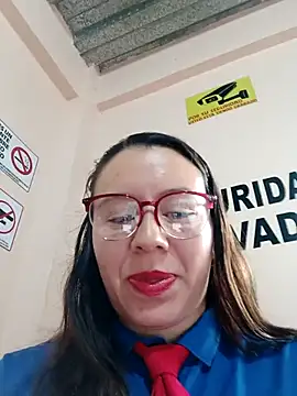 Hannah-colx online show from 10-23-25, 04:06