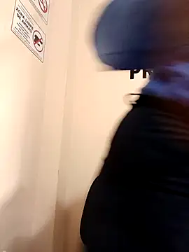 Hannah-colx online show from 02-27-26, 03:45