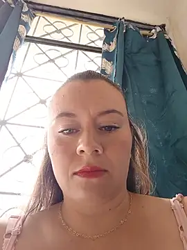 Hannah-colx online show from 06-25-26, 04:00