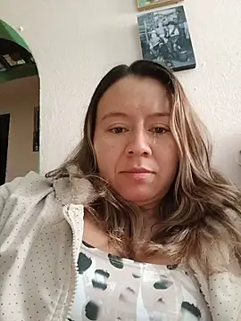 Hannah-colx online show from 07-18-26, 07:39