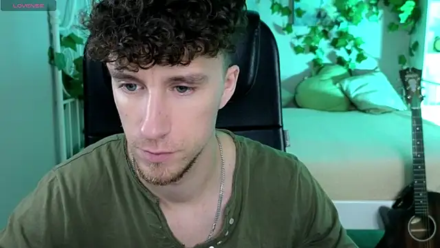 mark caron online show from 11-12-25, 08:19