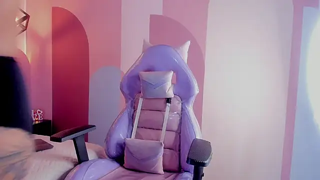 ValeryBoobs1 online show from 12-20-25, 01:18