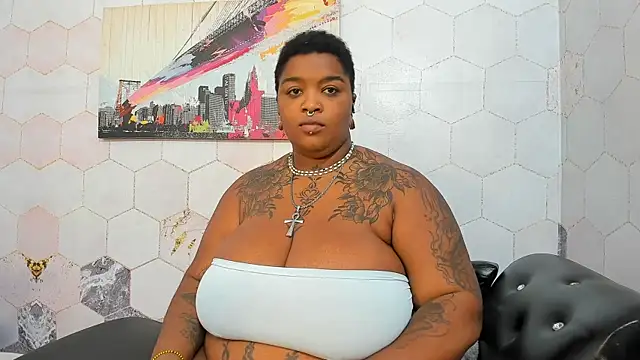 Anaa Fuentess online show from 04-23-26, 11:42