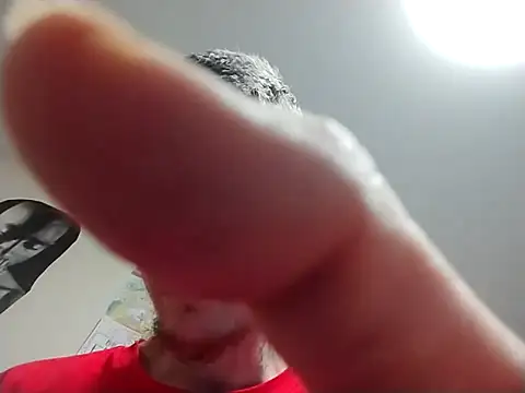 jizzyglizzy92 online show from 09-13-25, 11:37