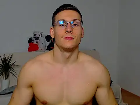 Snapshot of ZeinMiracles chatting on 10-26-25, 06:36 ZeinMiracles online show from 10-26-25, 06:36