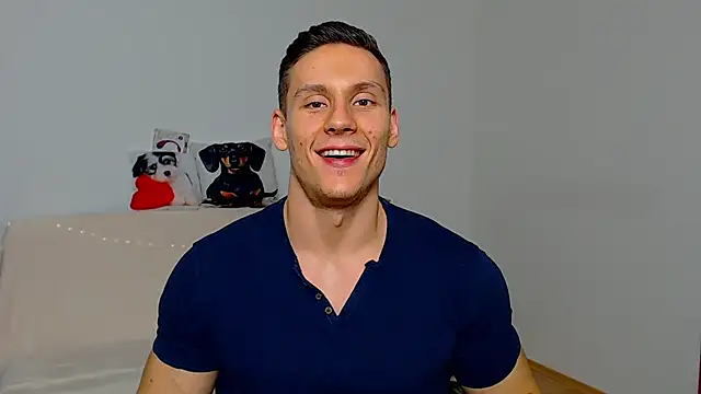 Snapshot of ZeinMiracles chatting on 10-28-25, 10:01 ZeinMiracles online show from 10-28-25, 10:01