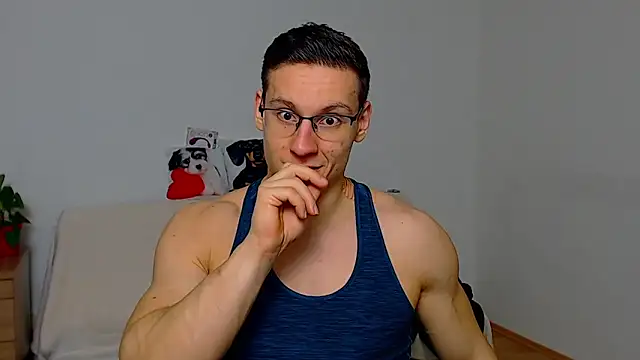 Snapshot of ZeinMiracles chatting on 11-05-25, 07:14 ZeinMiracles online show from 11-05-25, 07:14