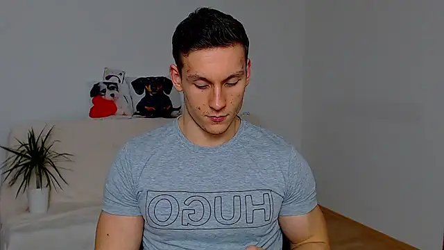 Snapshot of ZeinMiracles chatting on 11-11-25, 11:05 ZeinMiracles online show from 11-11-25, 11:05