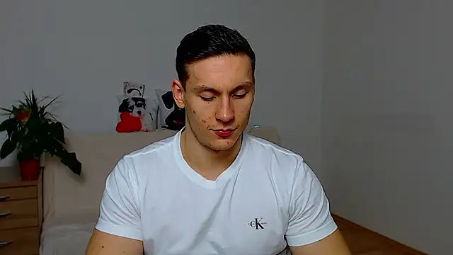 Snapshot of ZeinMiracles chatting on 12-01-25, 09:20 ZeinMiracles online show from 12-01-25, 09:20