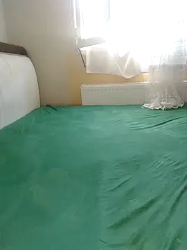 gamzeyak online show from 10-10-25, 01:32