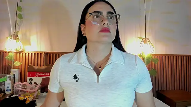 sofiiacarson online show from 06-05-26, 07:41