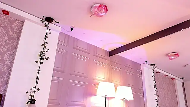 Snapshot of AnyaJay chatting on 10-09-25, 10:19 AnyaJay online show from 10-09-25, 10:19