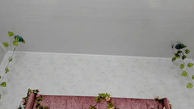 Snapshot of AnyaJay chatting on 10-16-25, 12:00 AnyaJay online show from 10-16-25, 12:00