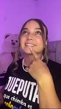 AnnyLopezzz  online show from 02-03-26, 06:40