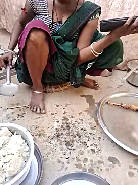 parmila203 online show from 04-28-26, 02:27