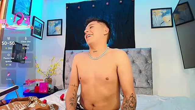 Michael Lopez 1 online show from 01-11-26, 07:41