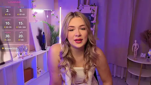 AliaBuerstatte online show from 10-20-25, 07:36