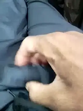 Snapshot of sagar_067 chatting on 10-29-25, 11:34 sagar 067 online show from 10-29-25, 11:34