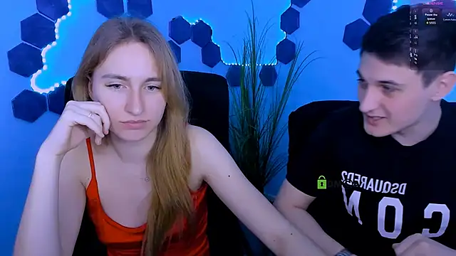 Snapshot of beauty_ginger_ chatting on 03-18-26, 08:01 beauty ginger online show from 03-18-26, 08:01