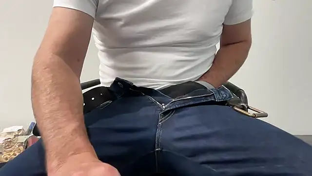 harrys74 online show from 10-31-25, 12:06