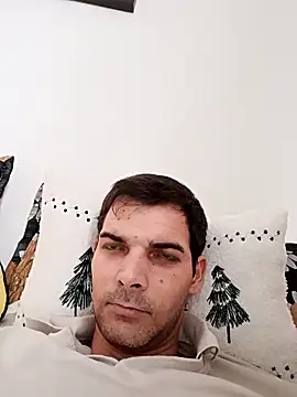 Michael9134 online show from 12-18-25, 09:15