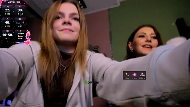 Snapshot of veronica_bubble chatting on 11-09-25, 08:51 veronica bubble online show from 11-09-25, 08:51