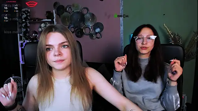 Snapshot of veronica_bubble chatting on 11-30-25, 08:13 veronica bubble online show from 11-30-25, 08:13