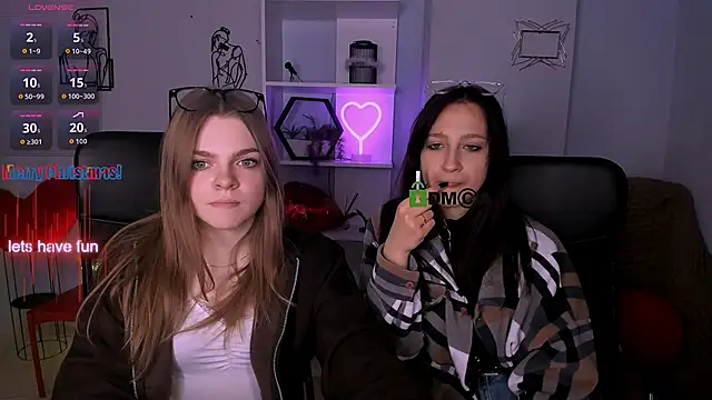 Snapshot of veronica_bubble chatting on 01-12-26, 08:25 veronica bubble online show from 01-12-26, 08:25