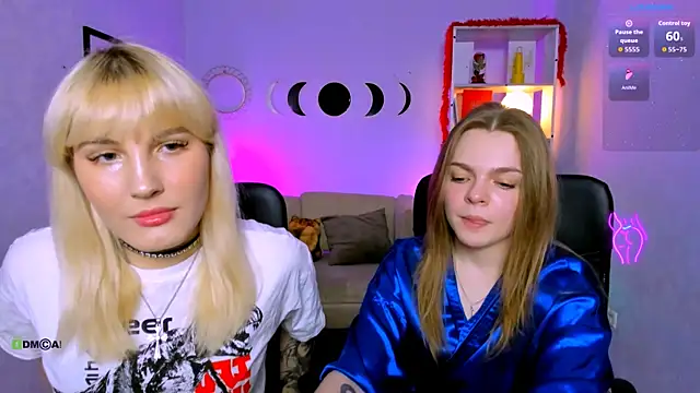 Snapshot of veronica_bubble chatting on 03-25-26, 08:26 veronica bubble online show from 03-25-26, 08:26