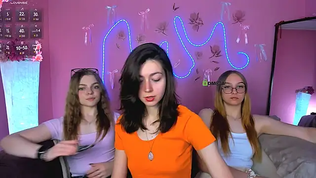 veronica bubble online show from 05-15-26, 07:21