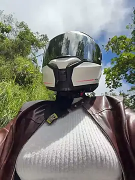 AlannaEvons online show from 03-11-26, 04:02