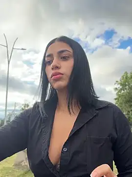 AlannaEvons online show from 04-24-26, 10:12