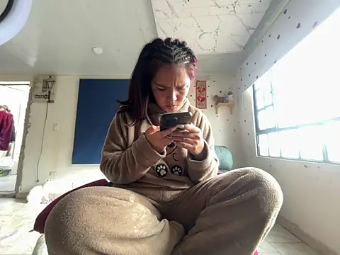 amanne misa online show from 04-24-26, 12:29