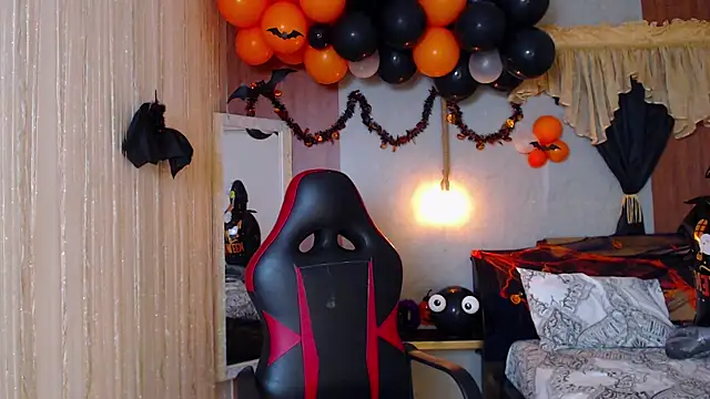 honeymoon 12 online show from 10-21-25, 02:56