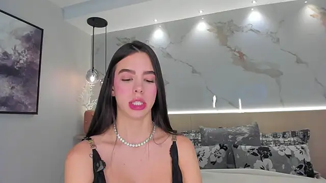 SolAvelar online show from 06-07-26, 11:19