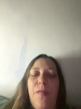 Snapshot of Scarlett28_uk chatting on 11-03-25, 09:48 Scarlett28 uk online show from 11-03-25, 09:48