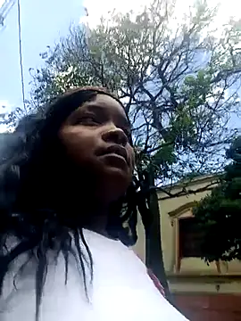 isabella brown1 online show from 03-20-26, 07:19