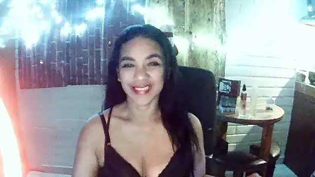 MiiaVelasquez online show from 12-04-25, 04:11