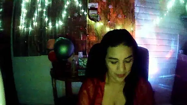 MiiaVelasquez online show from 12-20-25, 04:41