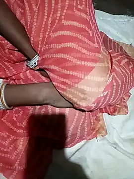 Snapshot of Radha8080 chatting on 09-12-25, 05:35 Radha8080 online show from 09-12-25, 05:35