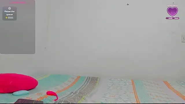 Snapshot of woman_rosse chatting on 10-02-25, 11:12 woman rosse online show from 10-02-25, 11:12