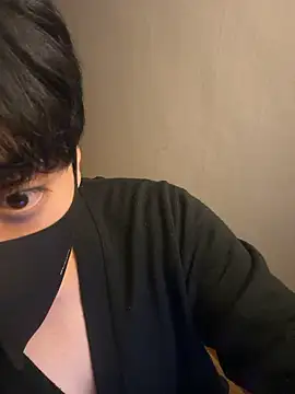 Snapshot of min9811 chatting on 11-14-25, 08:57 min9811 online show from 11-14-25, 08:57