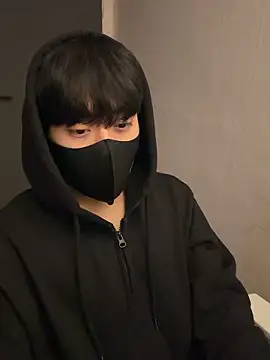 Snapshot of min9811 chatting on 11-27-25, 08:27 min9811 online show from 11-27-25, 08:27