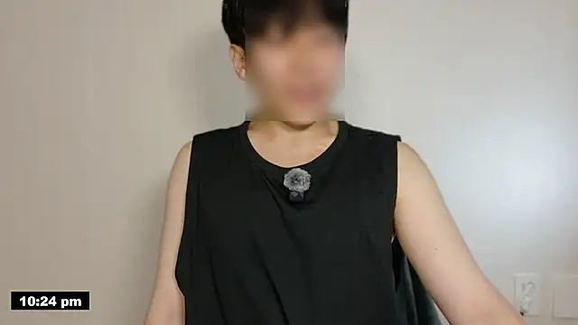 Snapshot of min9811 chatting on 04-23-26, 01:24 min9811 online show from 04-23-26, 01:24