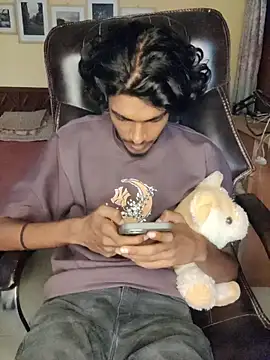 thecatfish online show from 10-28-25, 04:49