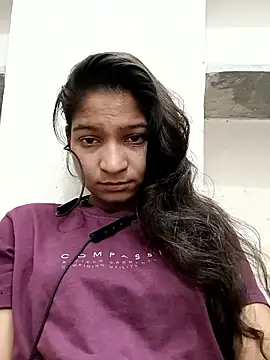 Hotty-sofiya online show from 10-12-25, 04:11