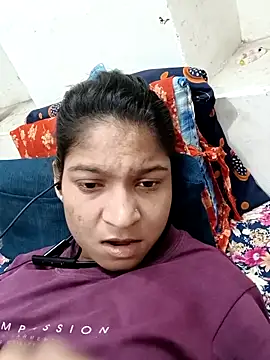 Hotty-sofiya online show from 10-12-25, 04:17